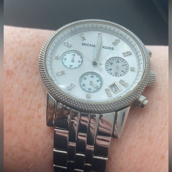 Michael Kors Ritz Watch - Picture 5 of 6